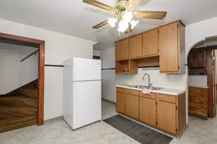 2209 S 63rd St, West Allis, WI 53219 - Photo 12