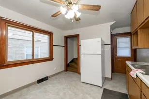 2209 S 63rd St, West Allis, WI 53219 - Photo 14