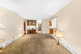 12720 W Eden Trail, New Berlin, WI 53151 - Photo 10