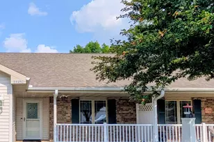 2645 Havenwood Dr, Oshkosh, WI 54904 - Photo 2