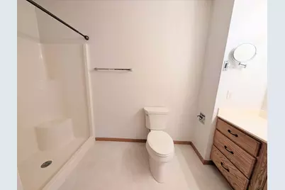 2645  Havenwood Dr #C, Oshkosh, WI 54904 - Photo 24