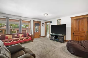 1120 11th Ave, Racine, WI 53182 - Photo 6