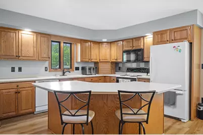 1120  11th Ave, Racine, WI 53182 - Photo 20
