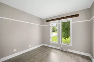 W249S7055 Sugar Maple Dr, Vernon, WI 53189 - Photo 10