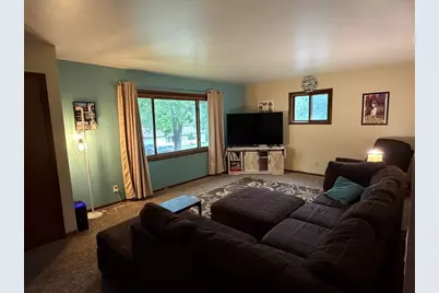1311 W Circle Dr, Sparta, WI 54656 - Photo 2