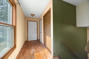 1426 Sunnydale Cir, West Bend, WI 53090 - Photo 28