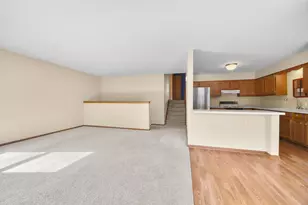 1426 Sunnydale Cir, West Bend, WI 53090 - Photo 8