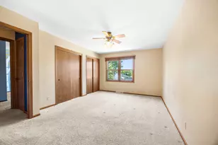 1426 Sunnydale Cir, West Bend, WI 53090 - Photo 24