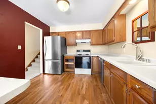 1426 Sunnydale Cir, West Bend, WI 53090 - Photo 12