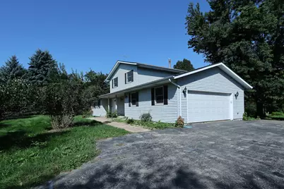 4600  Springbrook Rd, Pleasant Prairie, WI 53158 - Photo 2
