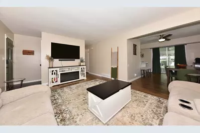 6100 W Hustis St, Milwaukee, WI 53223 - Photo 2