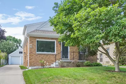7705  Eagle St, Wauwatosa, WI 53213 - Photo 2