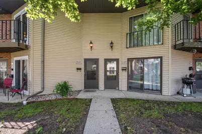W169N11526  Biscayne Dr, Germantown, WI 53022 - Photo 1