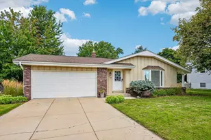1118 Dogwood Ln, Waukesha, WI 53189 - Photo 52