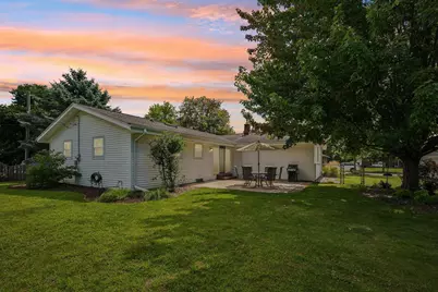 1118  Dogwood Ln, Waukesha, WI 53189 - Photo 22