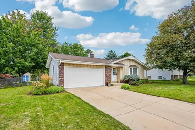 1118  Dogwood Ln, Waukesha, WI 53189 - Photo 28