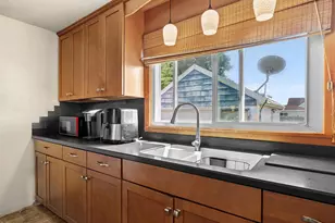 2517 13th St, Two Rivers, WI 54241 - Photo 6