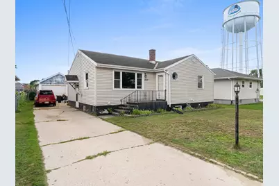 2517  13th St, Two Rivers, WI 54241 - Photo 1