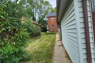 3530 N 55th St, Milwaukee, WI 53216 - Photo 4