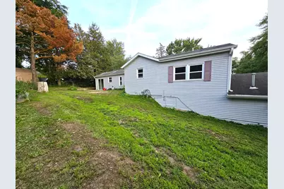 166 W School St, Twin Lakes, WI 53181 - Photo 14
