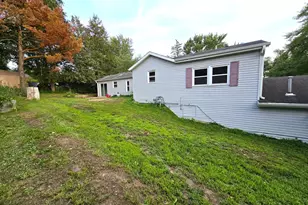 166 W School St, Twin Lakes, WI 53181 - Photo 14