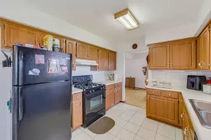 2721 Minot Ln, Waukesha, WI 53188 - Photo 8