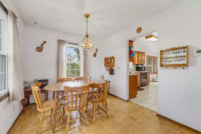 2721  Minot Ln, Waukesha, WI 53188 - Photo 6