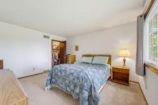 2721 Minot Ln, Waukesha, WI 53188 - Photo 24