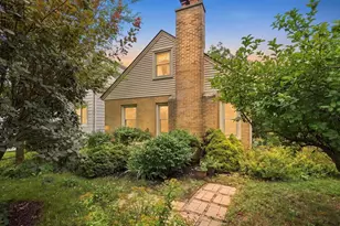 427 E Van Norman Ave, Milwaukee, WI 53207 - Photo 36