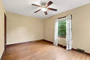 427 E Van Norman Ave, Milwaukee, WI 53207 - Photo 16