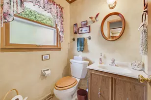 1606 N Pine St, Grafton, WI 53024 - Photo 14