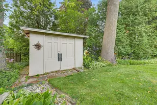 1606 N Pine St, Grafton, WI 53024 - Photo 32
