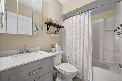 100  Main St #102, Pewaukee, WI 53072 - Photo 14