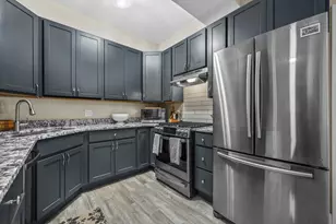 100 Main St, Pewaukee, WI 53072 - Photo 8