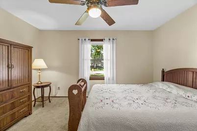W222N2281  Glenwood Ln, Pewaukee, WI 53186 - Photo 28