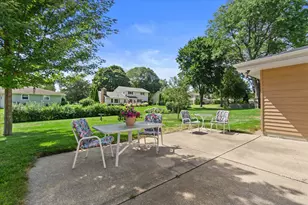 W222N2281 Glenwood Ln, Pewaukee, WI 53186 - Photo 42