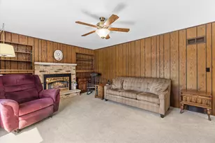 W222N2281 Glenwood Ln, Pewaukee, WI 53186 - Photo 22