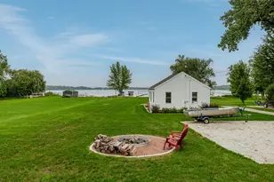 25805 W Loomis Rd, Racine, WI 53185 - Photo 26