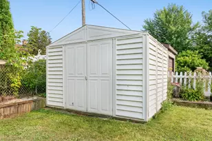 1217 S 25th St, Manitowoc, WI 54220 - Photo 26