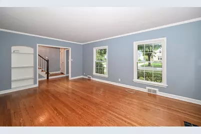 5264 N Kent Ave, Whitefish Bay, WI 53217 - Photo 12