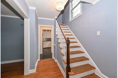 5264 N Kent Ave, Whitefish Bay, WI 53217 - Photo 8