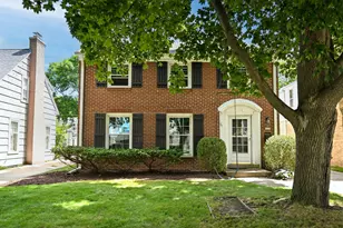 5264 N Kent Ave, Whitefish Bay, WI 53217 - Photo 2
