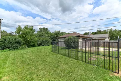 N84W14476  Menomonee Ave, Menomonee Falls, WI 53051 - Photo 30
