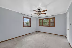 4863 N Santa Monica Blvd, Whitefish Bay, WI 53217 - Photo 10