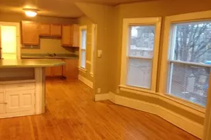 1060 N 47th St, Milwaukee, WI 53208 - Photo 24