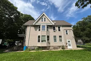 1060 N 47th St, Milwaukee, WI 53208 - Photo 4