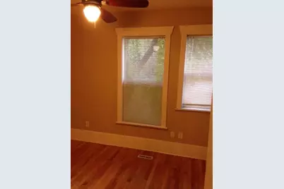 1060 N 47th St, Milwaukee, WI 53208 - Photo 16