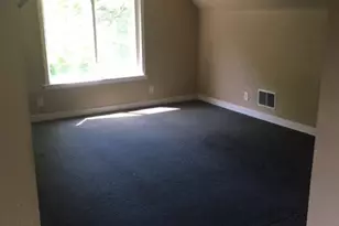 1060 N 47th St, Milwaukee, WI 53208 - Photo 18