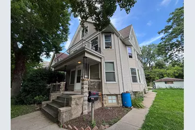 1060 N 47th St, Milwaukee, WI 53208 - Photo 2