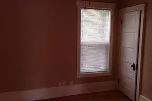 1060 N 47th St, Milwaukee, WI 53208 - Photo 14